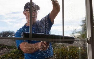 DUBLIN WINDOW CLEANING COST (COMMERCIAL & DOMESTIC): ALL-INCLUSIVE GUIDE