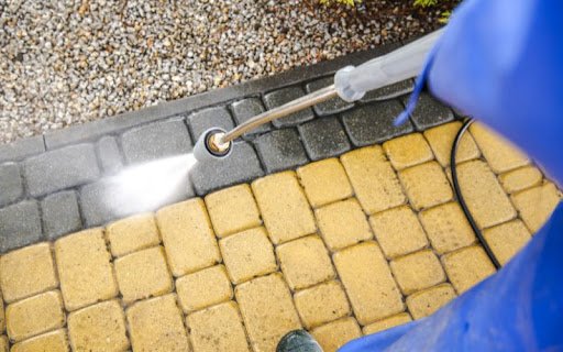 How to Clean Cobblelock Driveways: A Comprehensive Guide