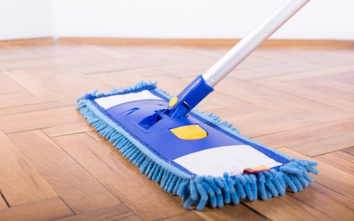 How to Clean Laminate Floors – Tips & Tricks